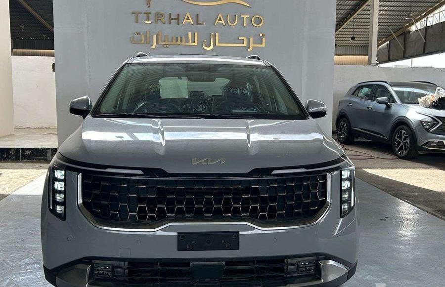 كيا كرنفال gl