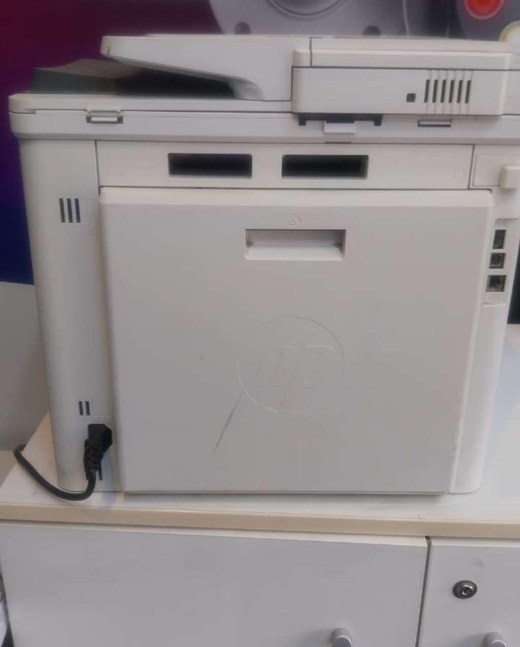 للبيع طابعة HP