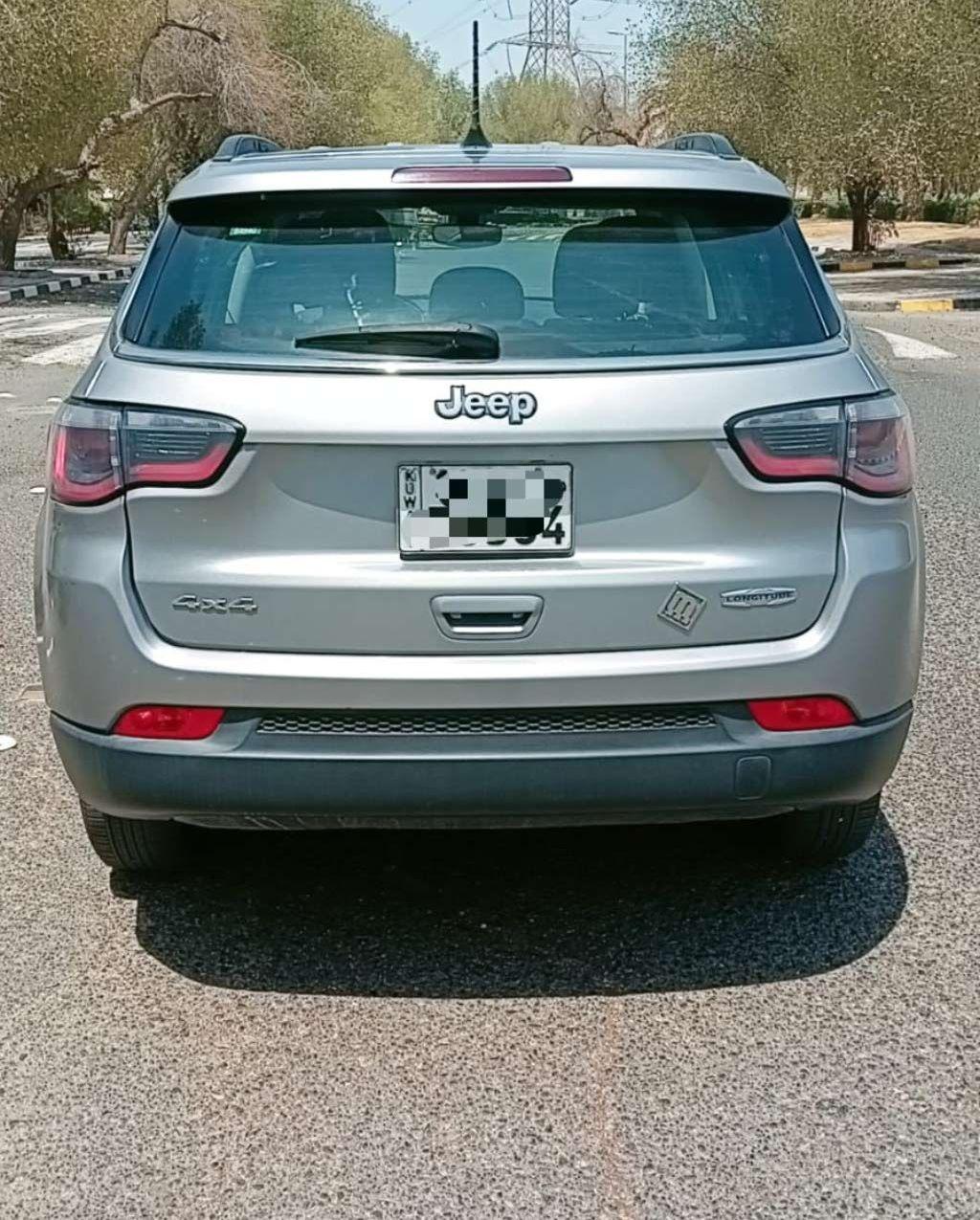 2018 جيب كومباس
