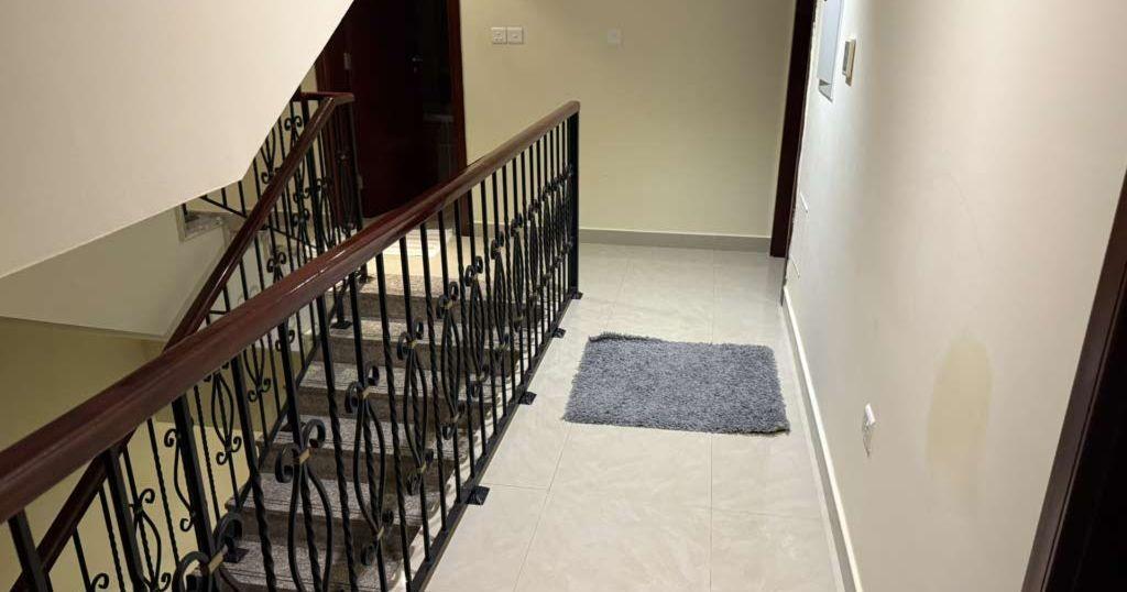 3 Bedrooms Corner