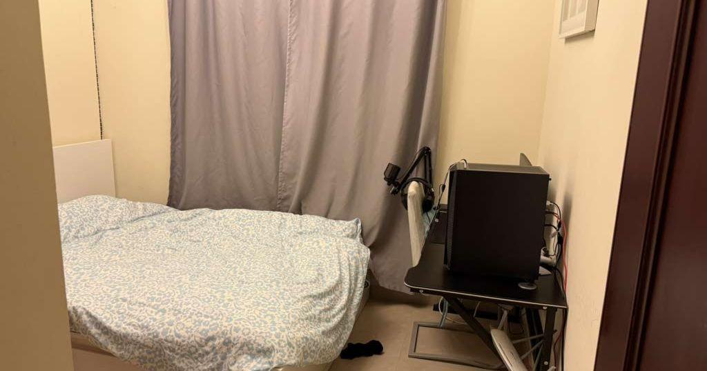 3 Bedrooms Corner