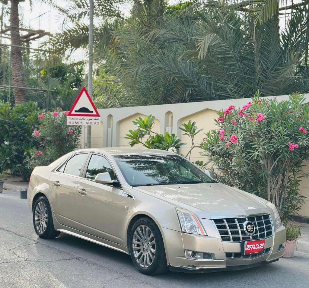 2013 كاديلاك CTS/كاتيرا