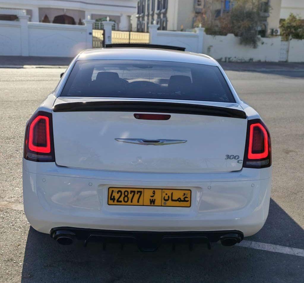 2012 كرايسلر 300