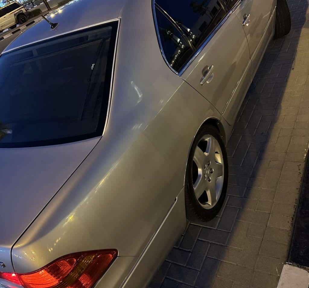 2003 لكزس LS