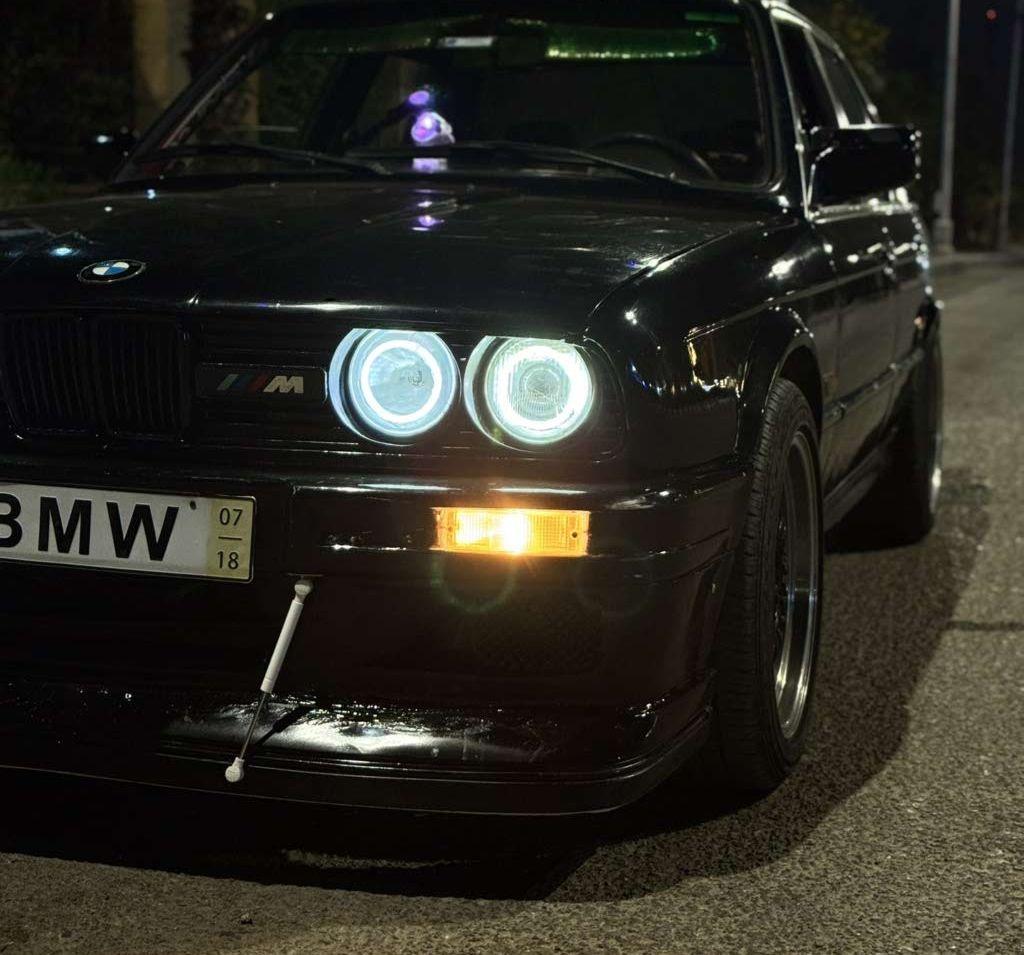 1989 بي ام