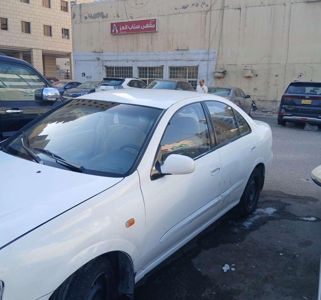 نيسان صني SL
