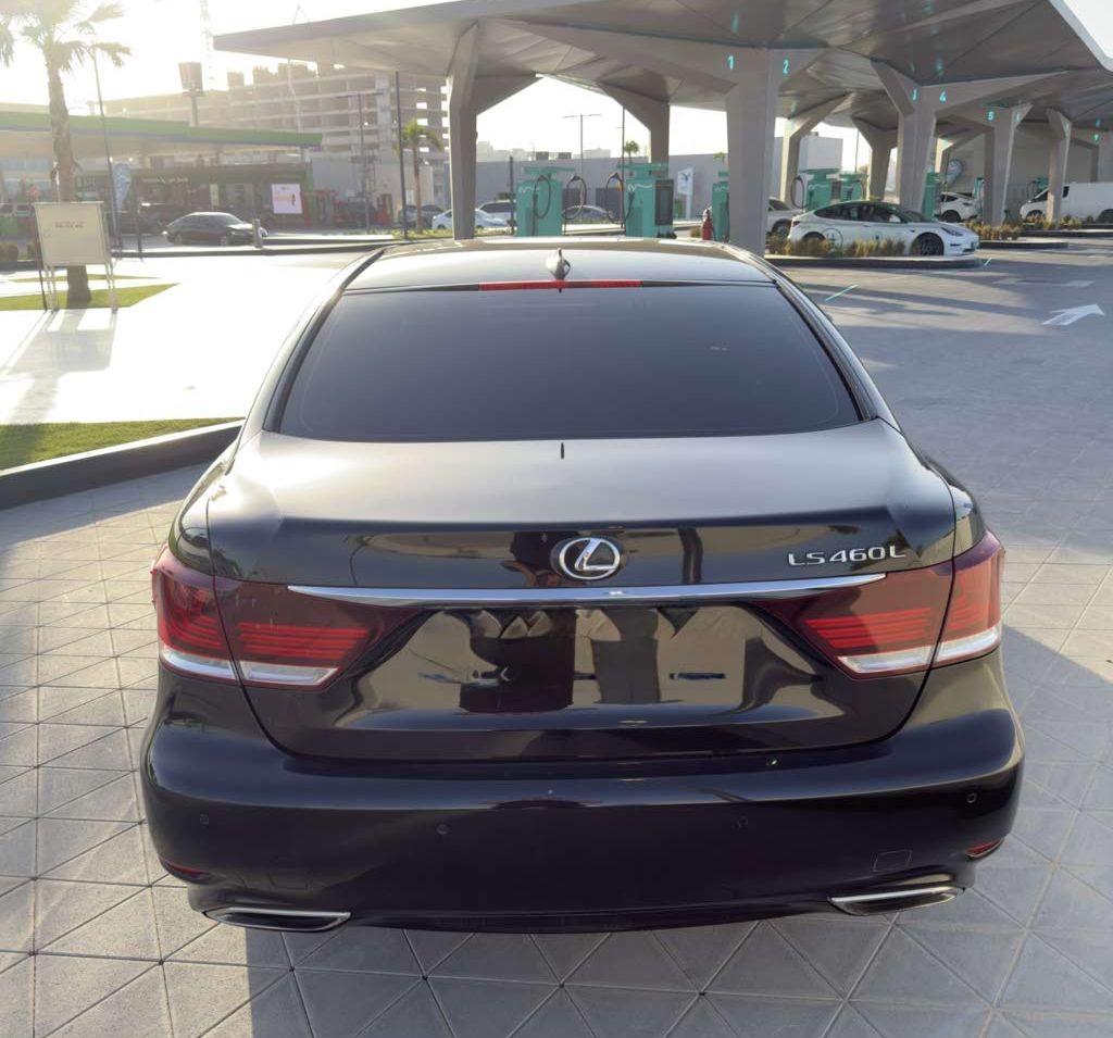 2015 لكزس LS