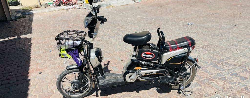 اسكوتر كهربايي بحاله