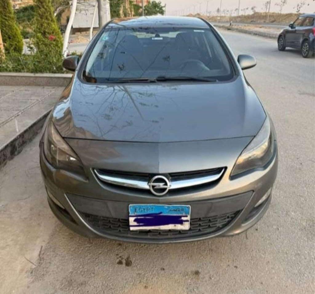 2020 أوبل استرا
