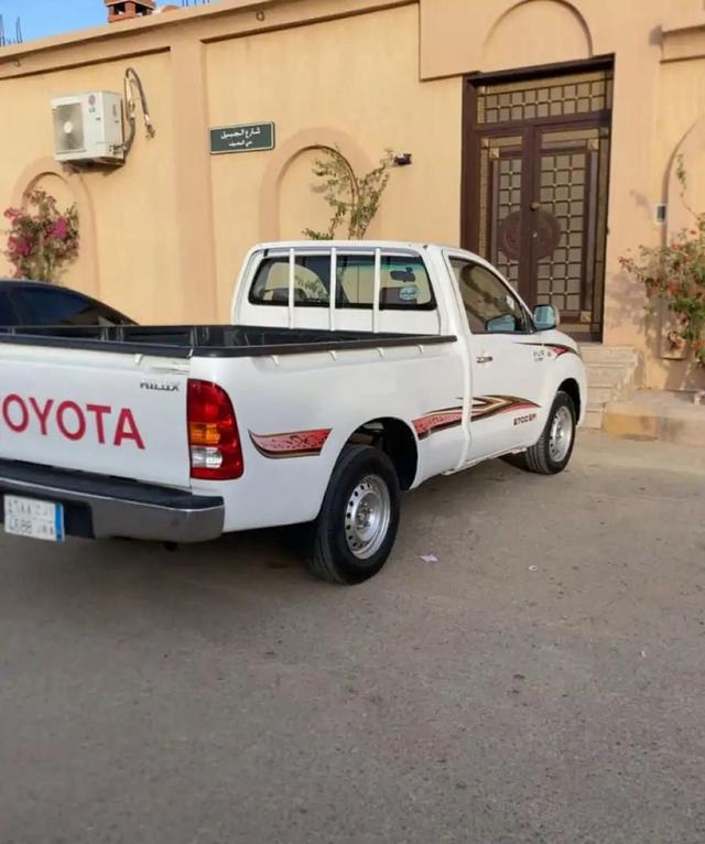 طقم سجادة وشرشف