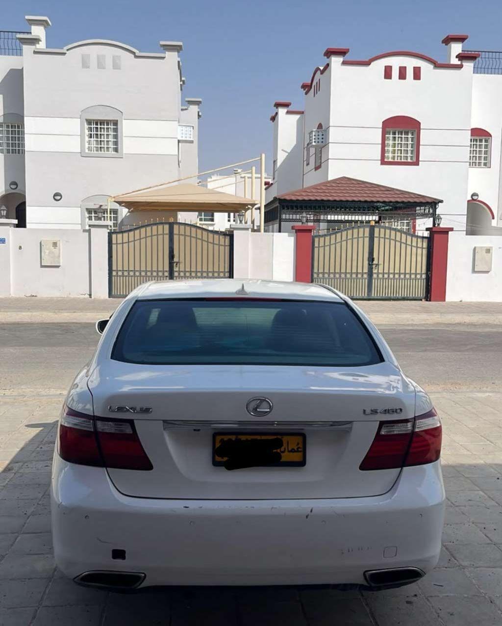2009 لكزس LS