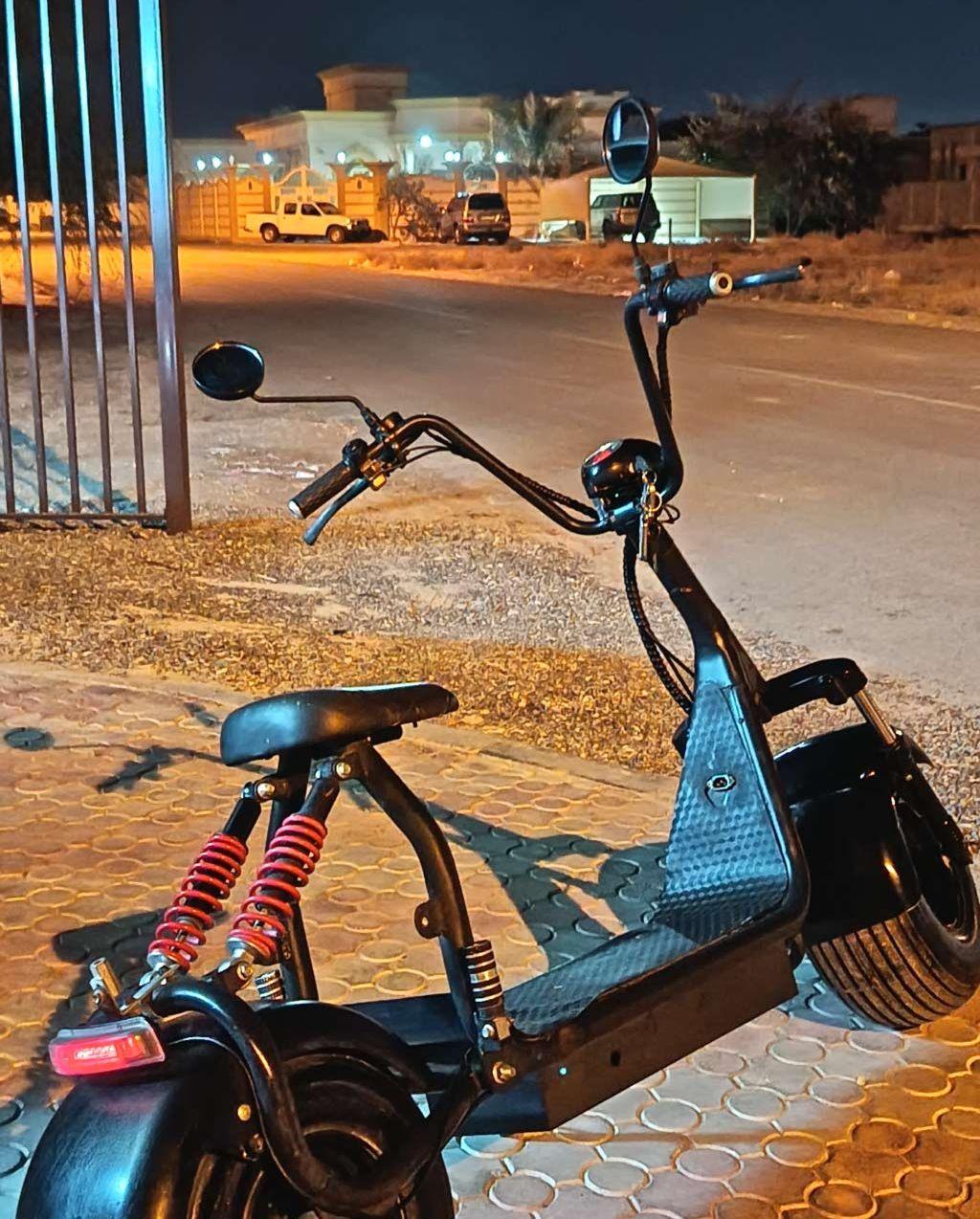 سكوتر كهربائي للبيع