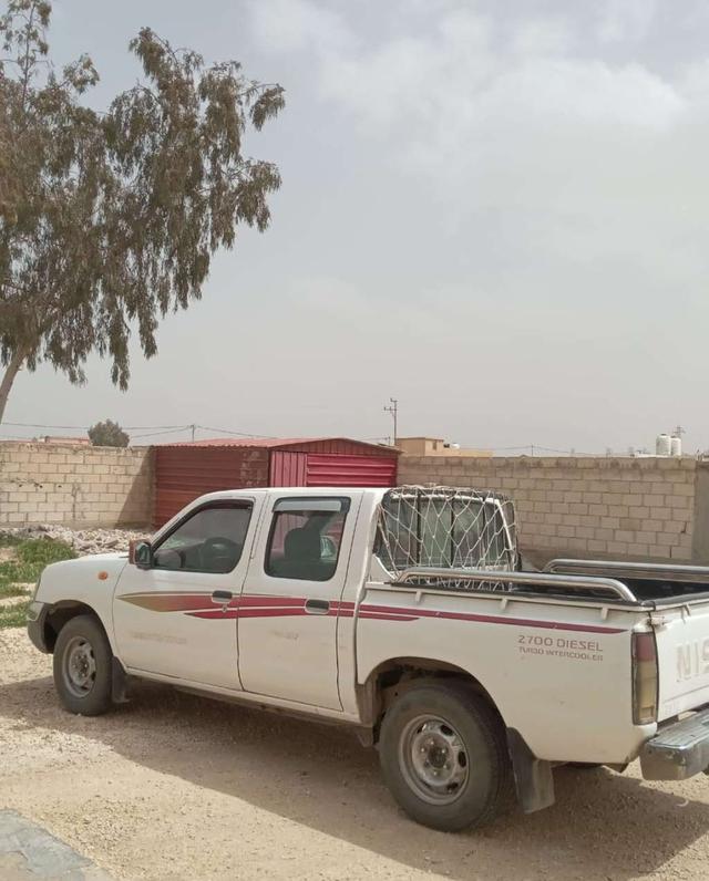 2004, نيسان, داتسون