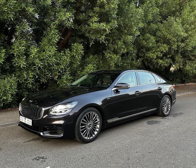 كيا K900