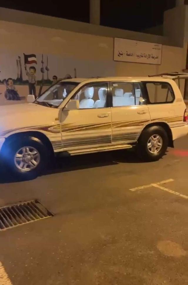 تويوتا لاند كروزر