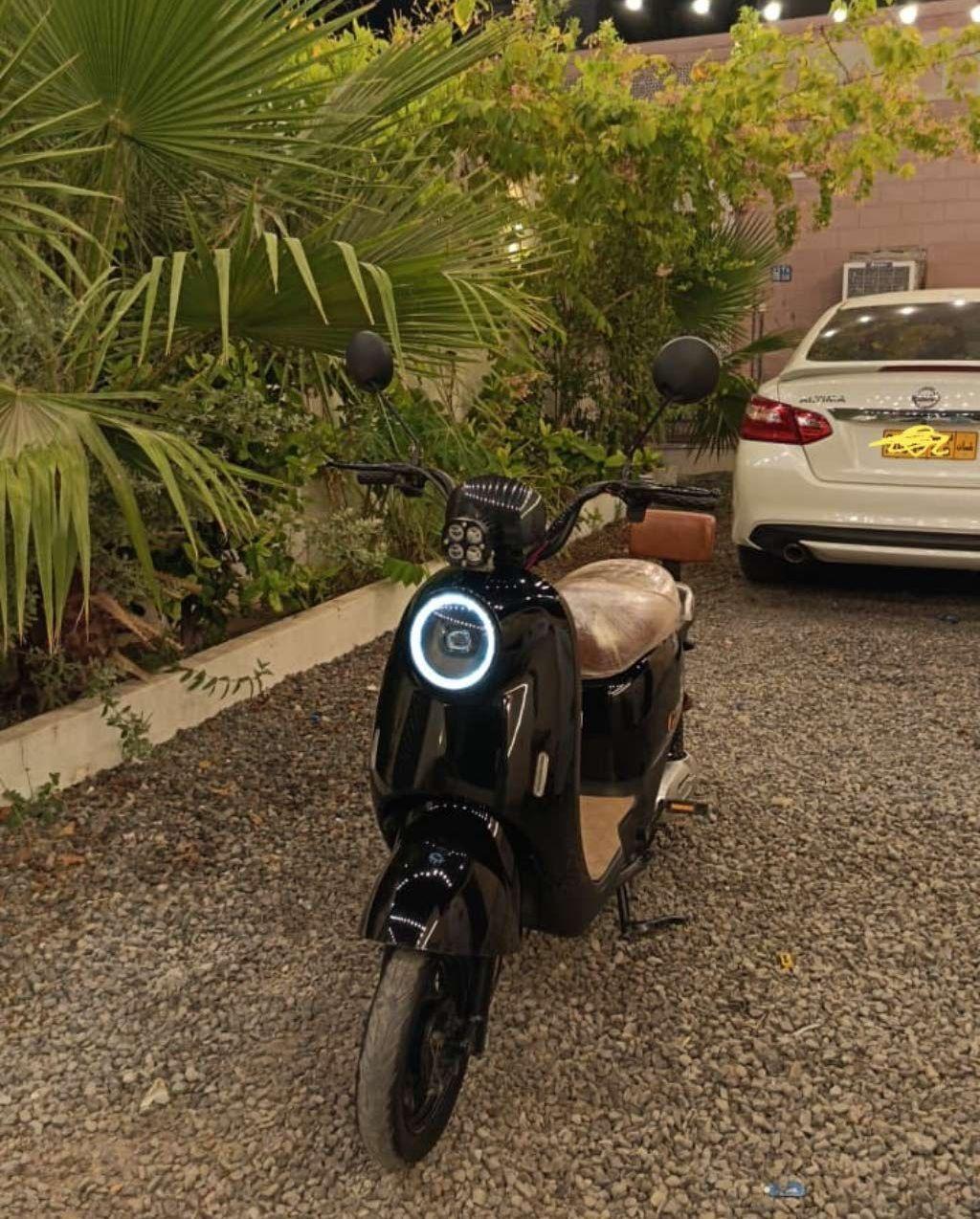 دراجه كهربائيه