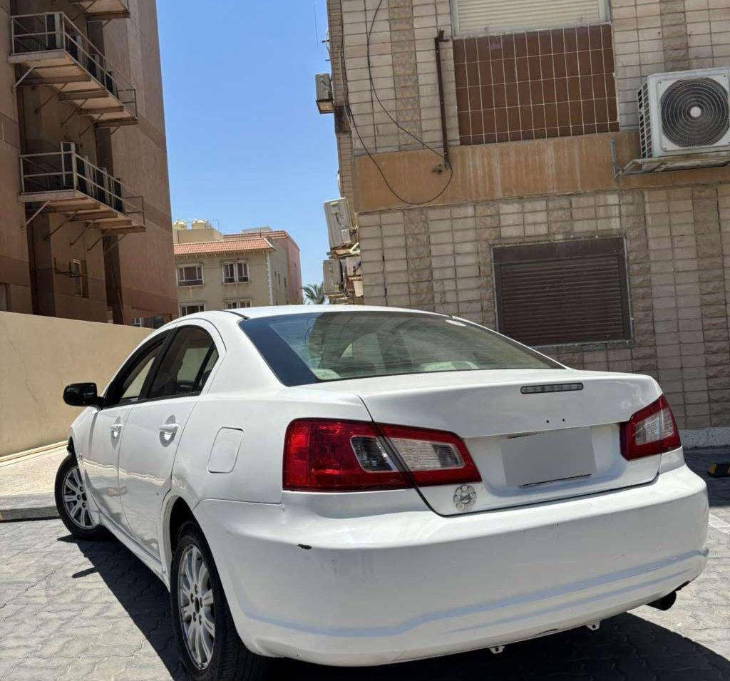 2012 ميتسوبيشي جالنت