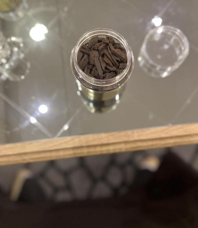 عارضية رباعية سمينة