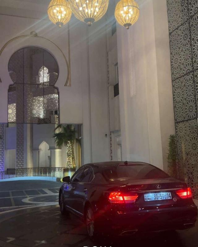 لكزس LS 460