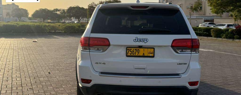 2015 جيب جراند