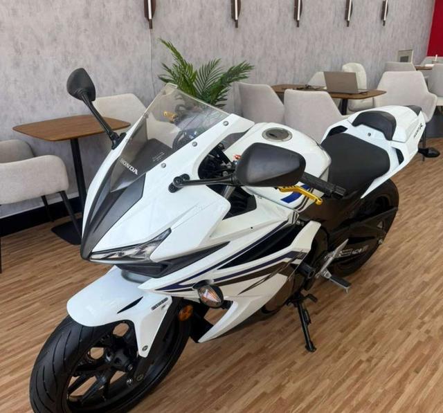2016 هوندا CBR500R