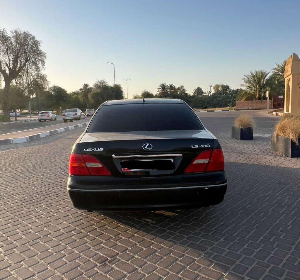 2001 لكزس LS