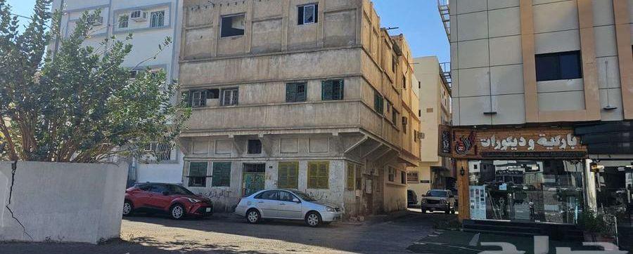 عمارة للبيع بمساحة