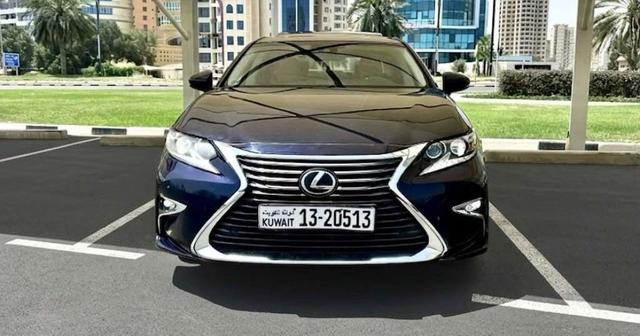 لكزس ES 250
