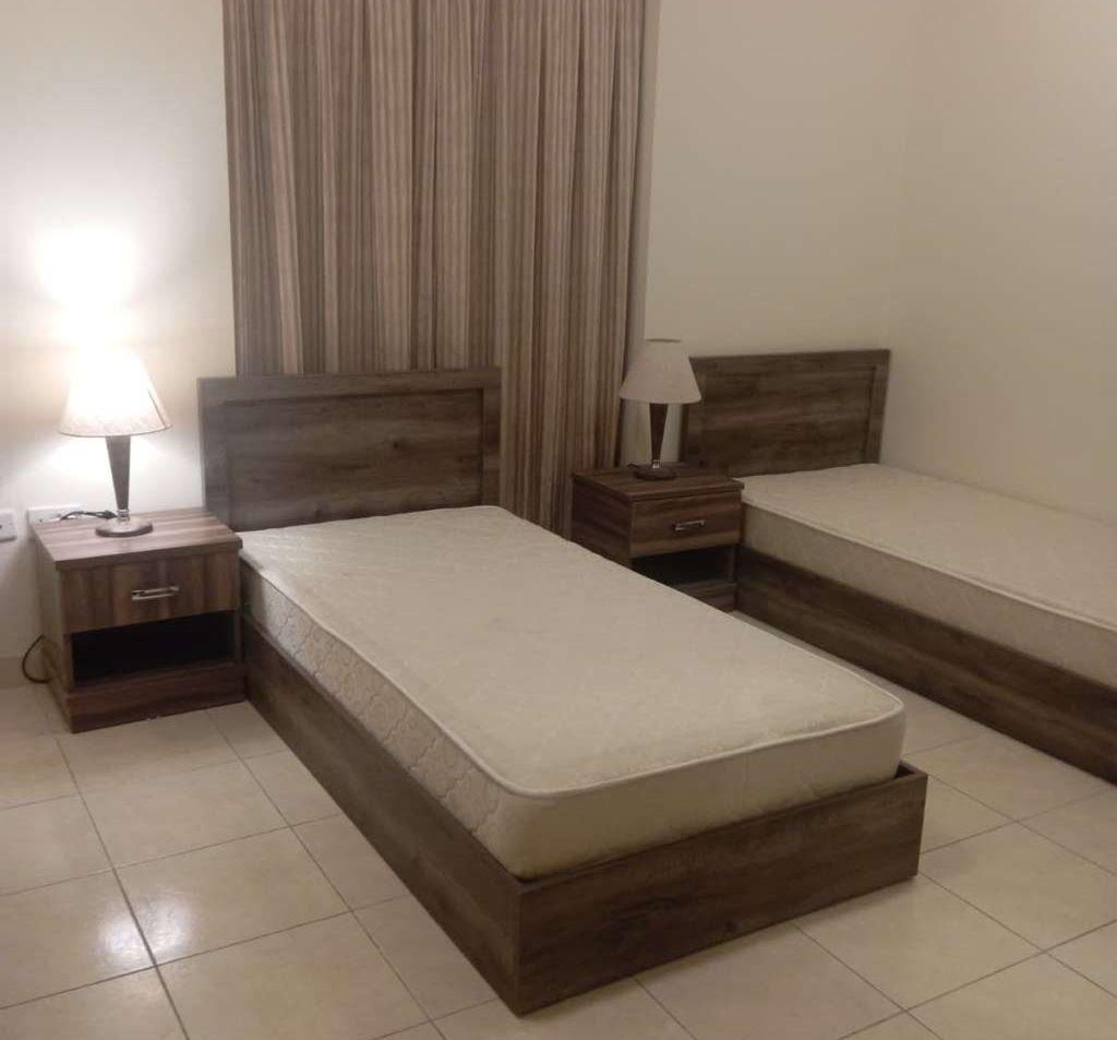 SHARED APPARTMENT, (ROOM