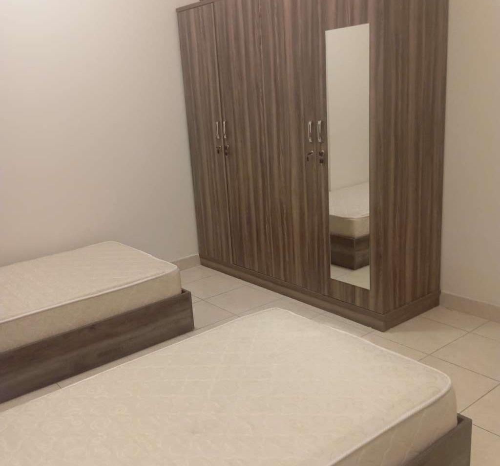 SHARED APPARTMENT, (ROOM