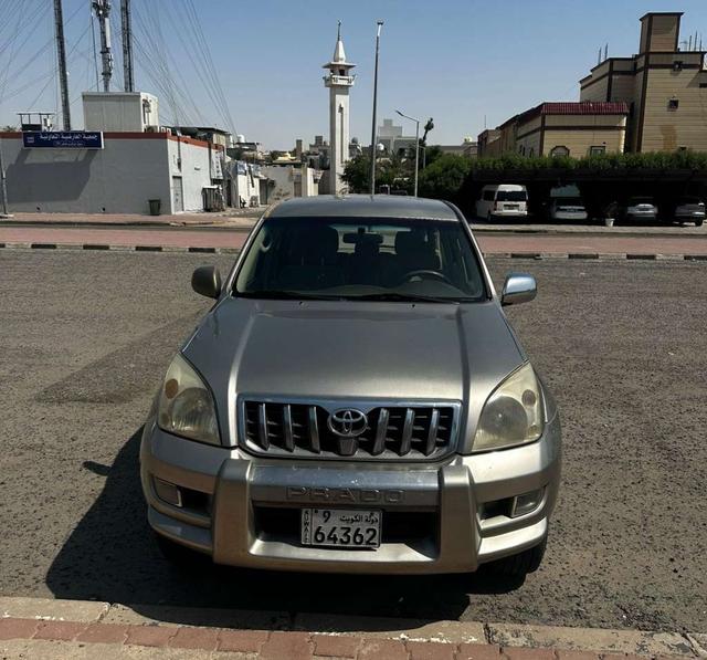2005 تويوتا برادو