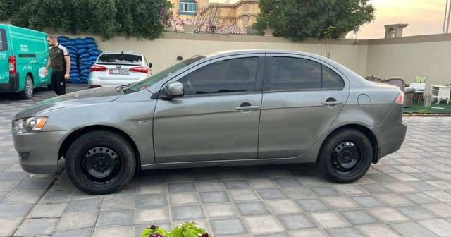 ميتسوبيشي Lancer ES