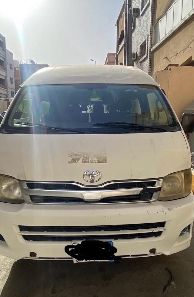 باصات للإجار الشهري