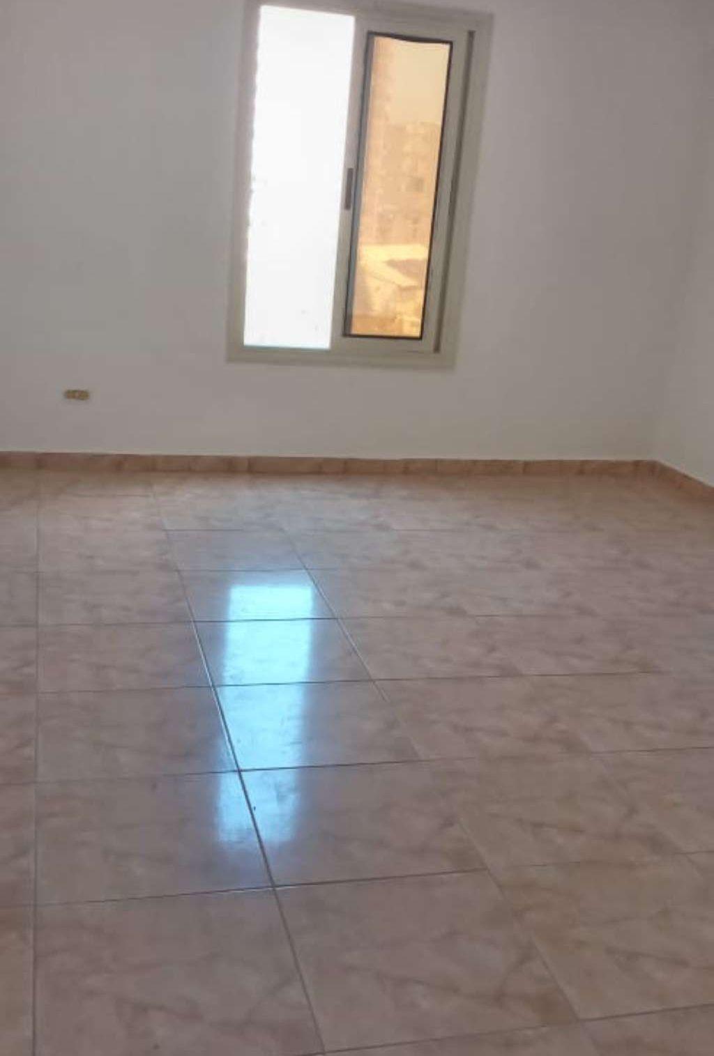 بجوار جامع الحاج