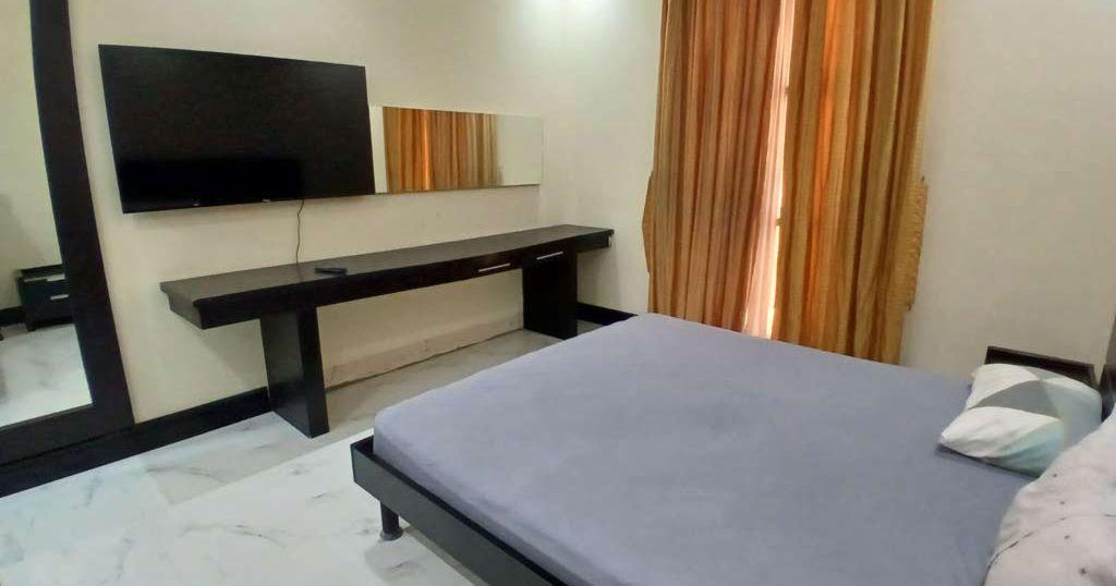 Spacious StudioUnlimited EWAFree