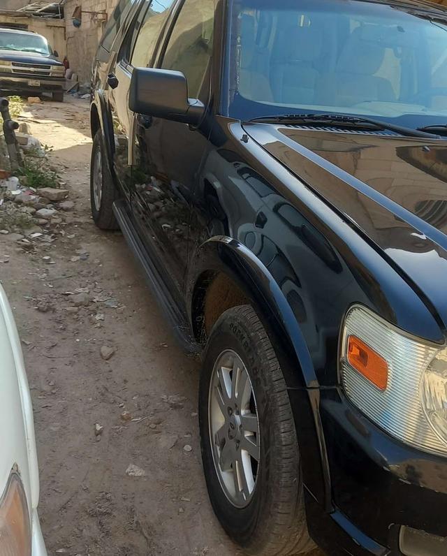 2010 فورد اكسبلورر