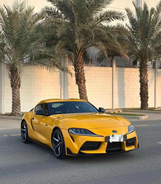 ((تم البيع))