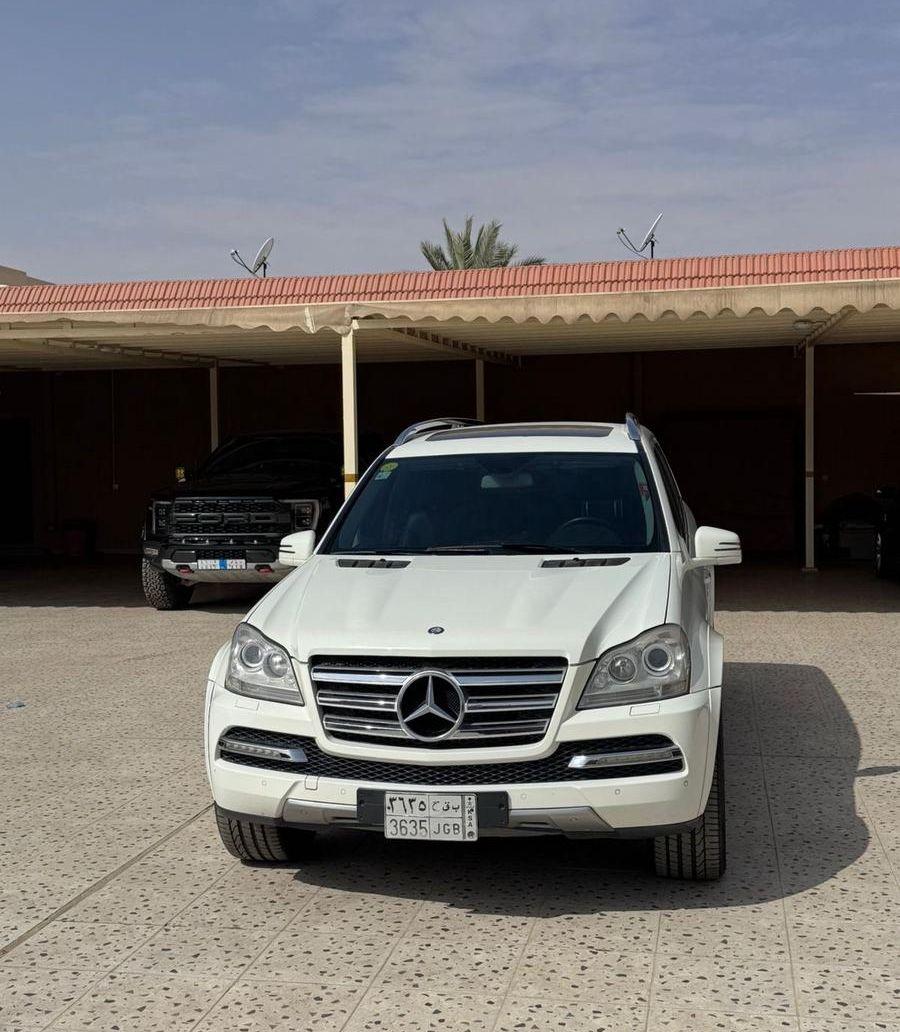 مورسيدس gls 2011