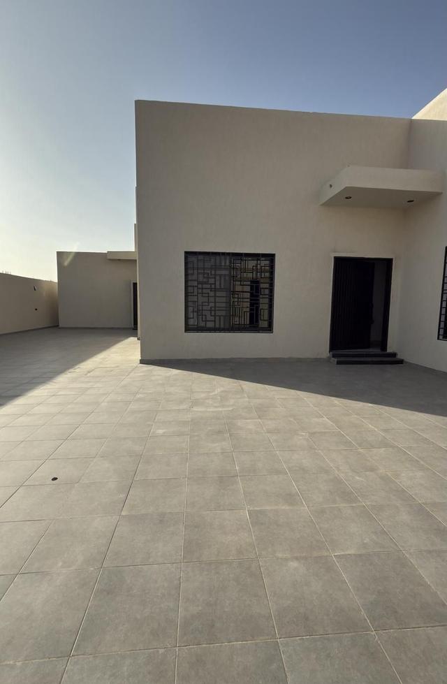 دور للايجار في