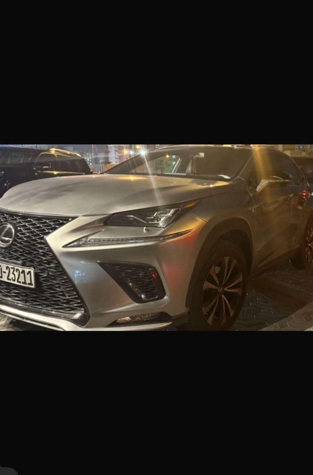 2018 لكزس اخرى