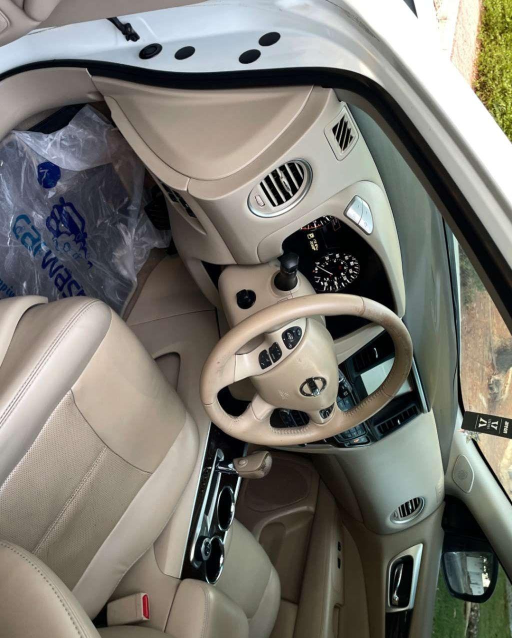 2015 نيسان باثفايندر