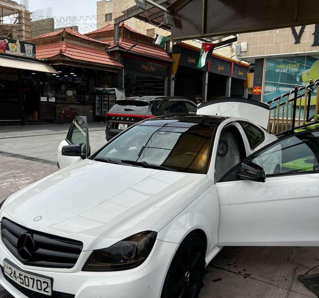 مرسيدس C 200
