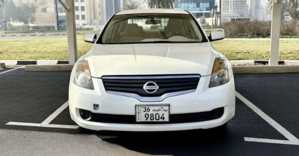 2009 نيسان التيما