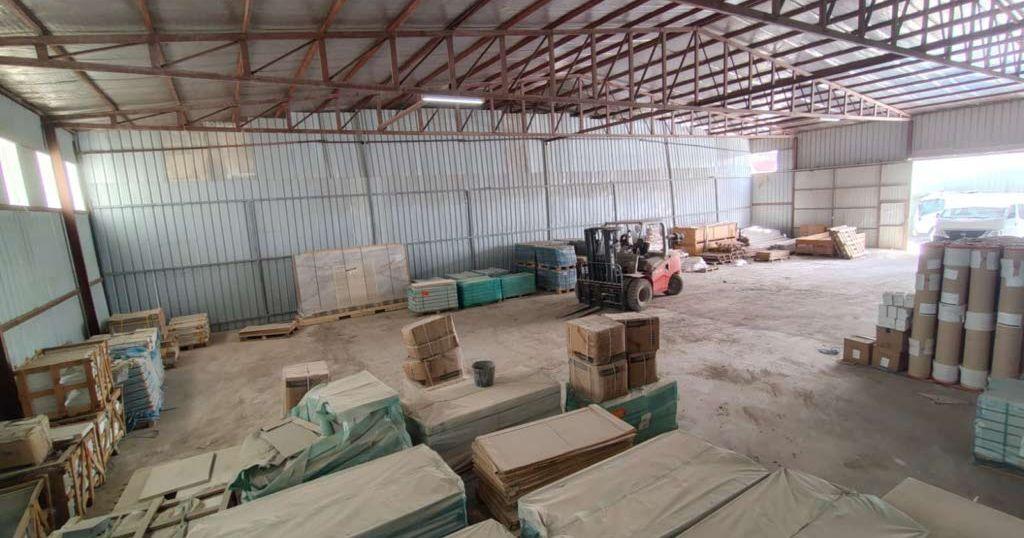 Shared Warehouse Space