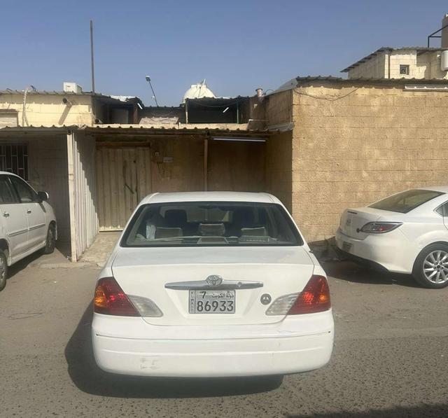 2002 تويوتا افالون