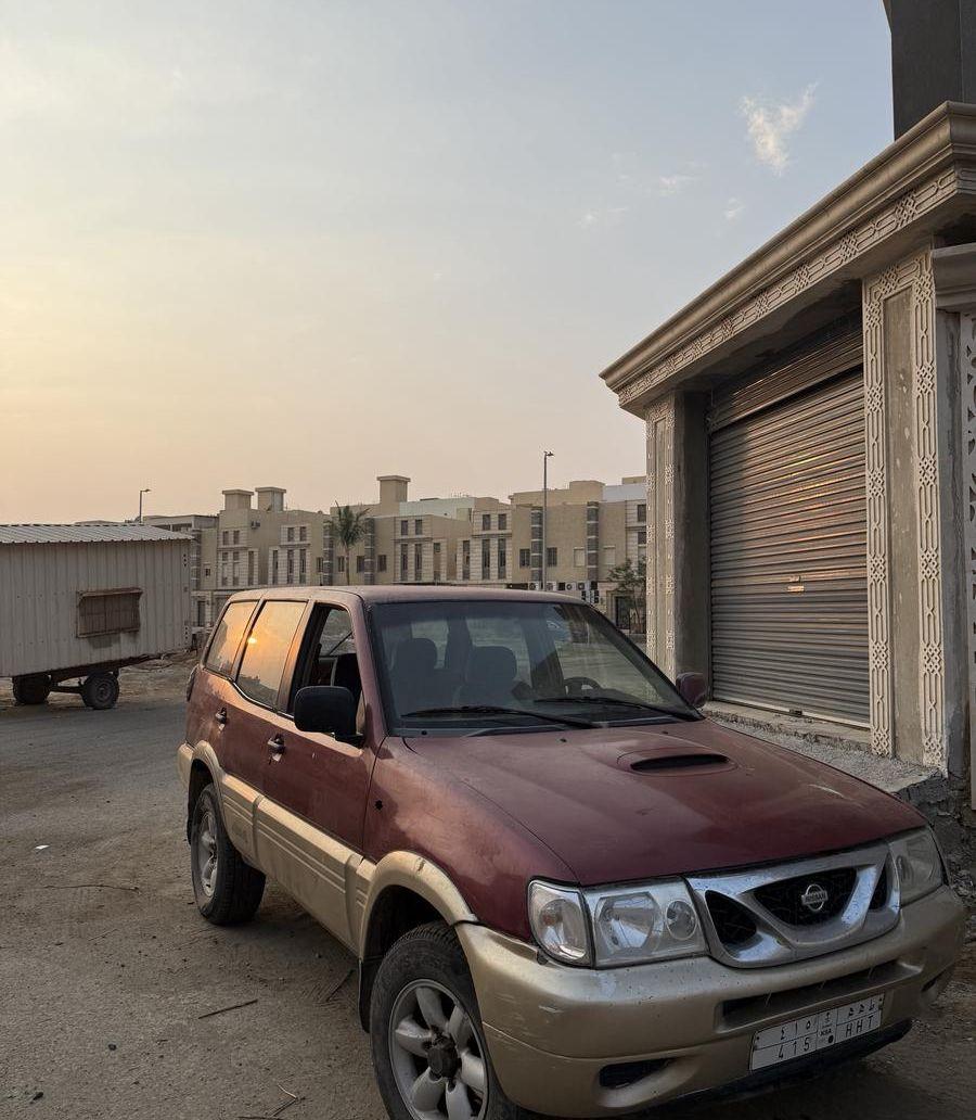 جيب تيرانو 2000و