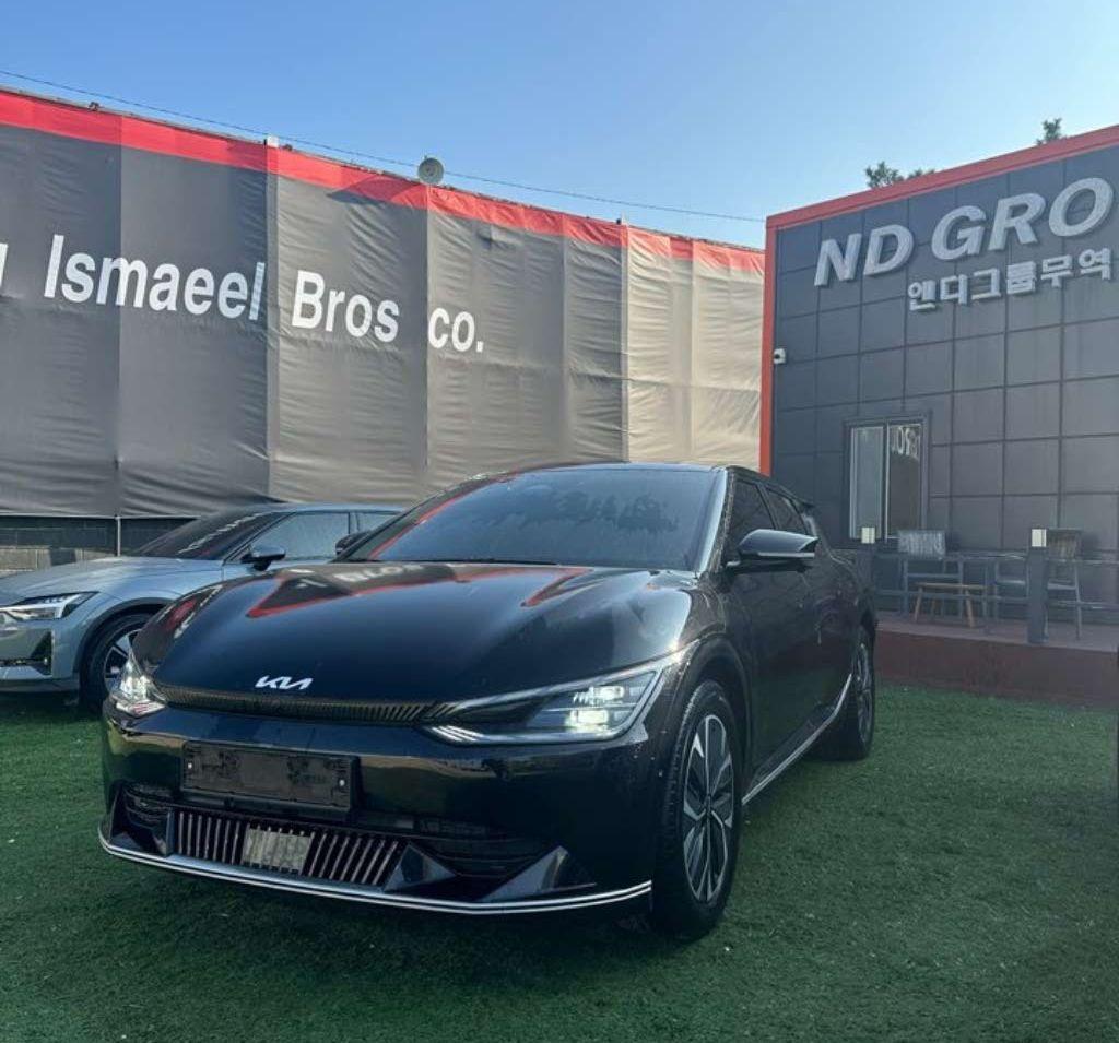 2022 كيا ev6