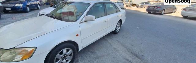 2001 تويوتا افالون