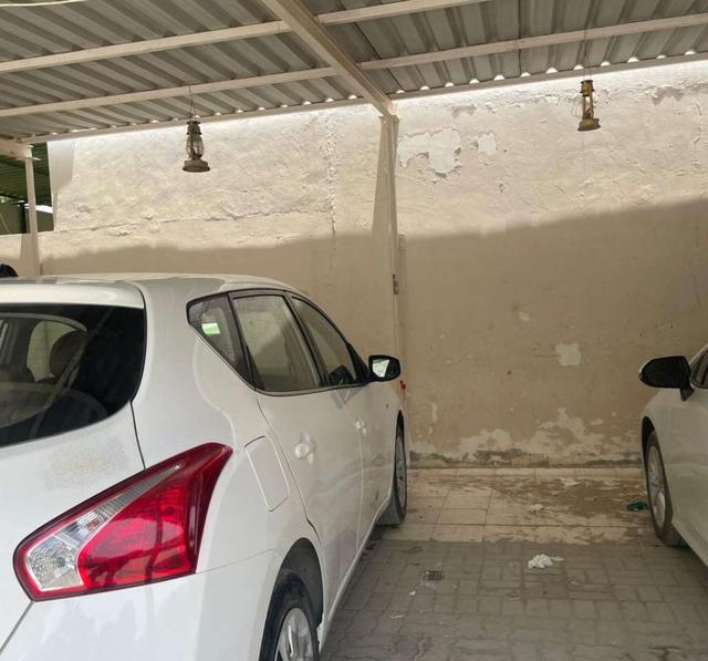 2015 نيسان تيدا