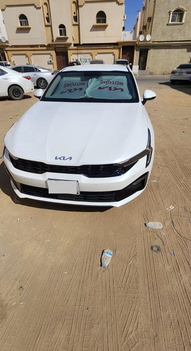 كيا K5